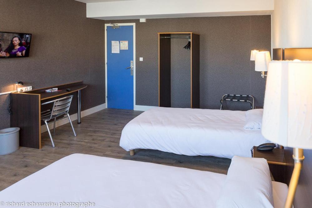 Hotel De La Vendee La Roche-sur-Yon Zewnętrze zdjęcie
